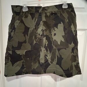 3 For $30 NWOT Camouflage Skirt with front and back pockets &zipper front.
